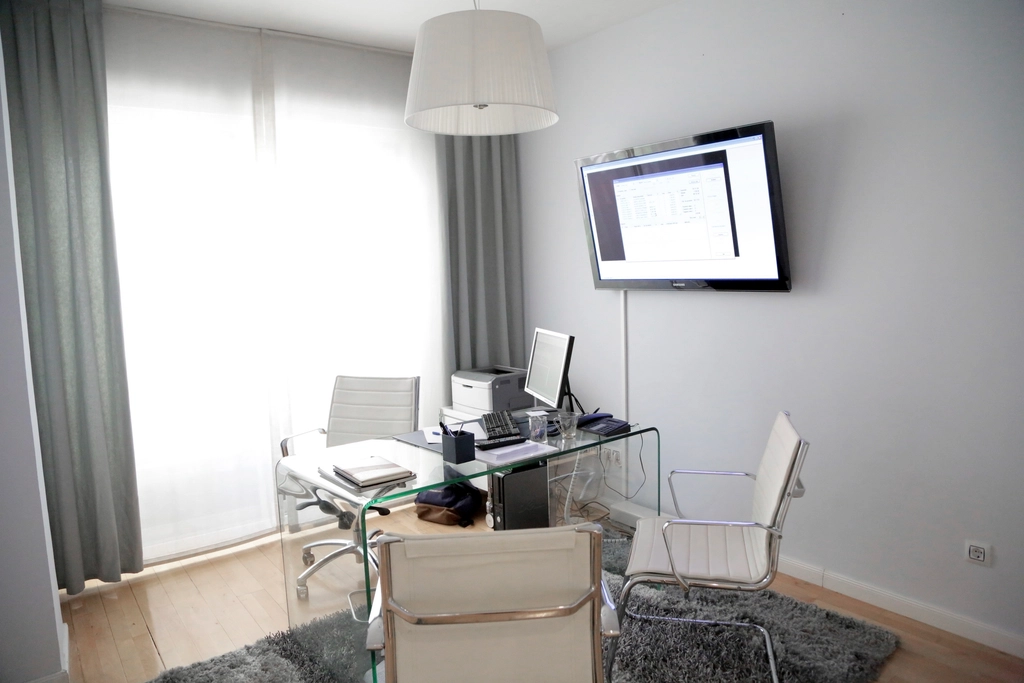 Business Bay office floor